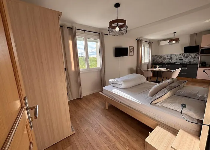 - A La Campagne, Catherina شقة Lias